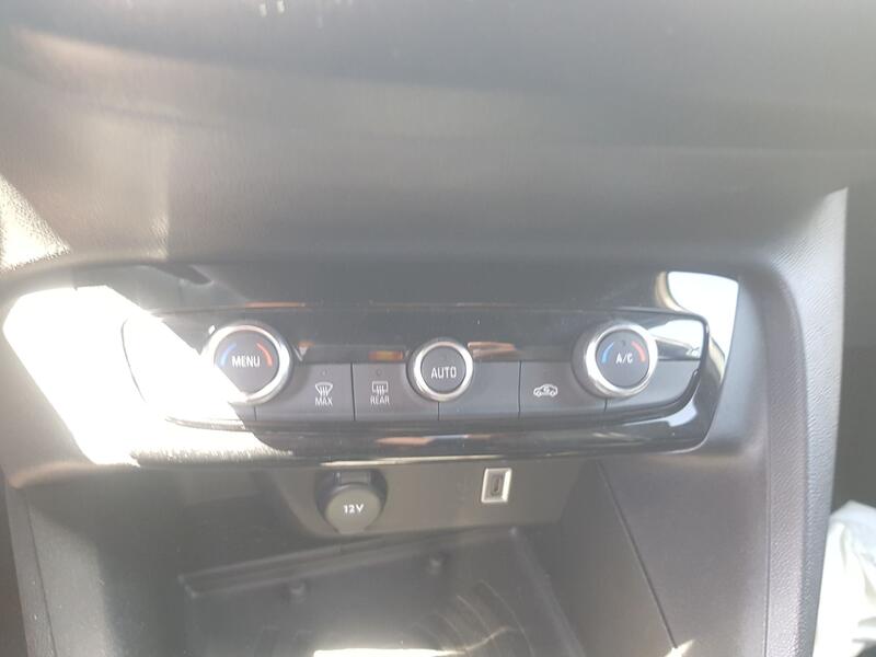 Mando Climatizador para Opel Corsa F (P2Jo)