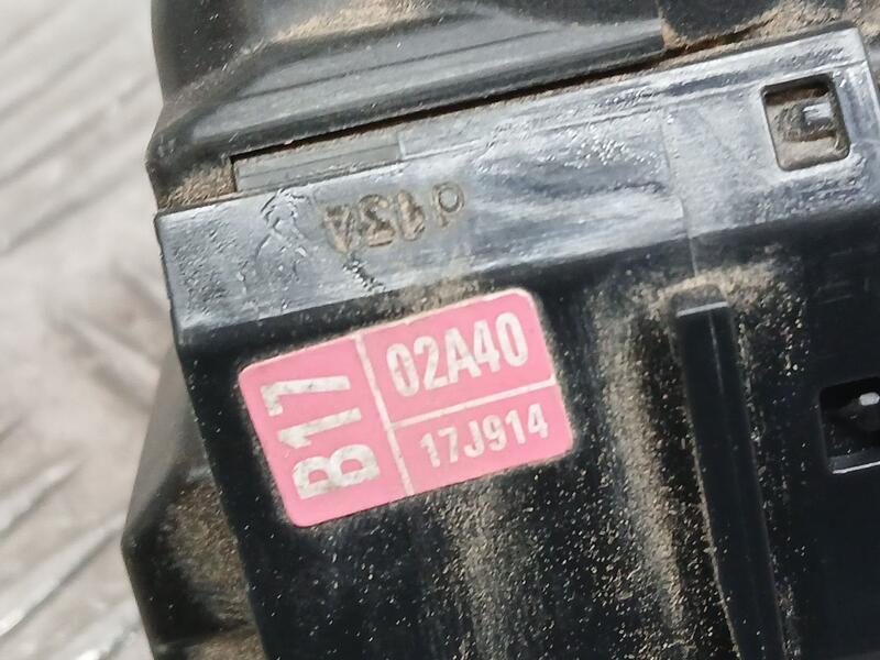 Mando Limpia para Toyota Corolla (E21)