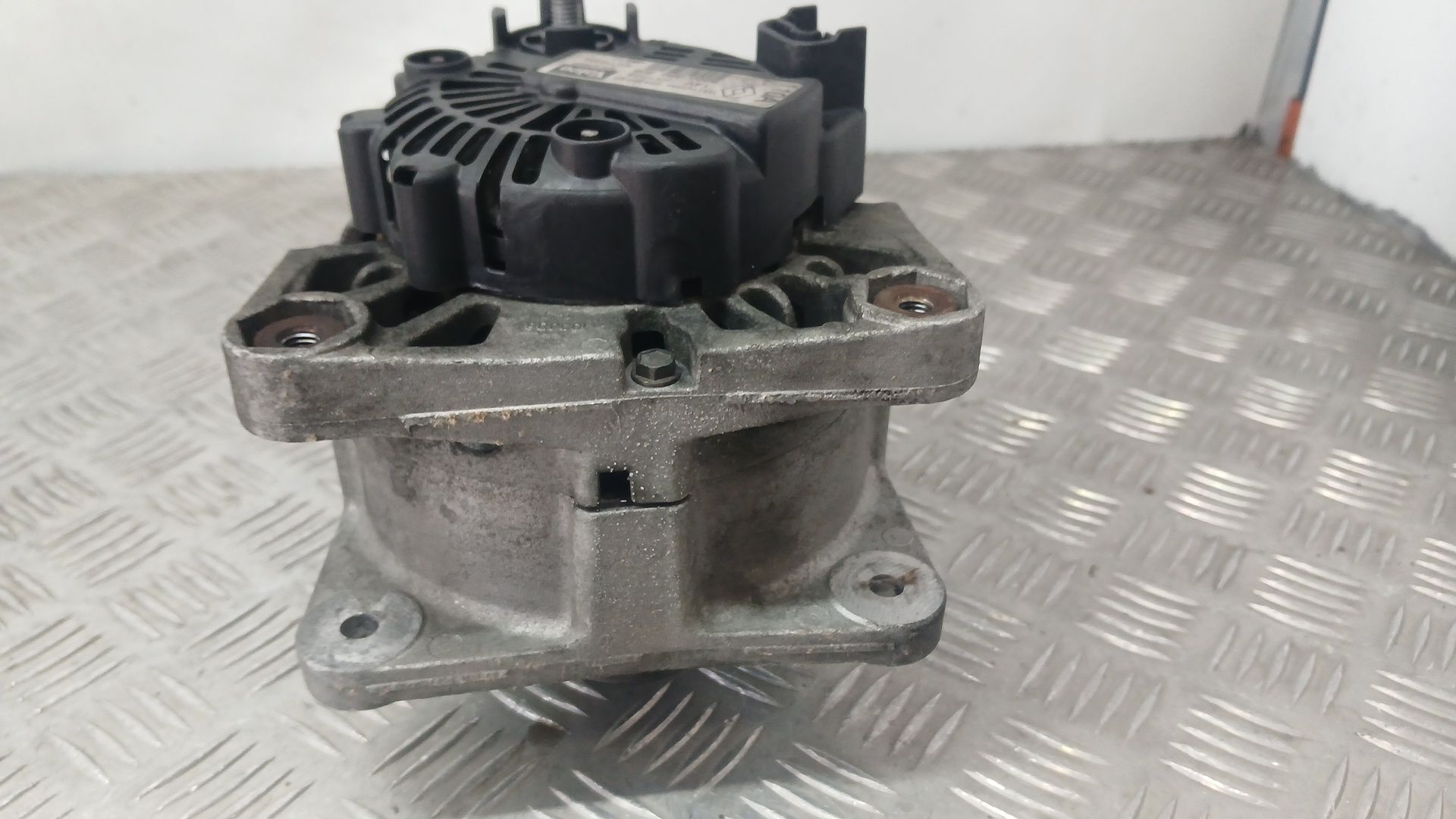 Alternador para Renault Scénic Ii (Jm0/1_)