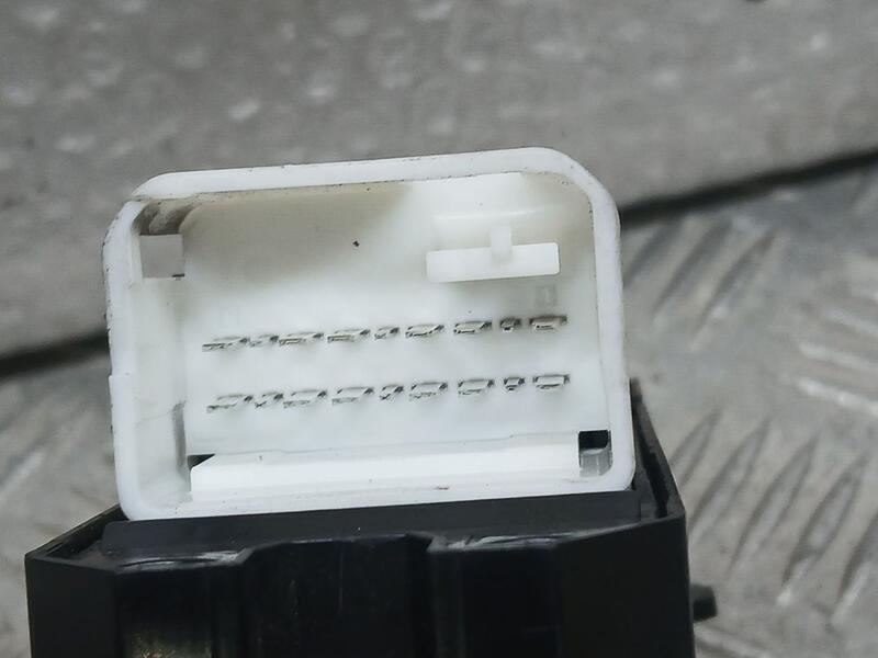 Mando Elevalunas Delantero Izquierdo para Toyota Hilux Viii Pick-Up (_N1_)