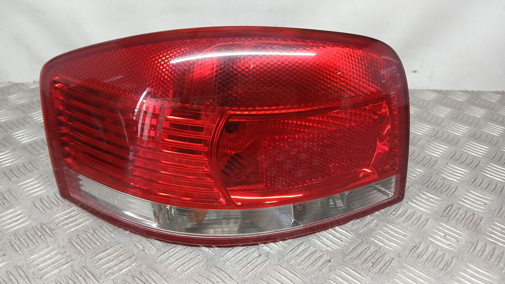 Piloto Trasero Izquierdo para Audi A3 (8P1)