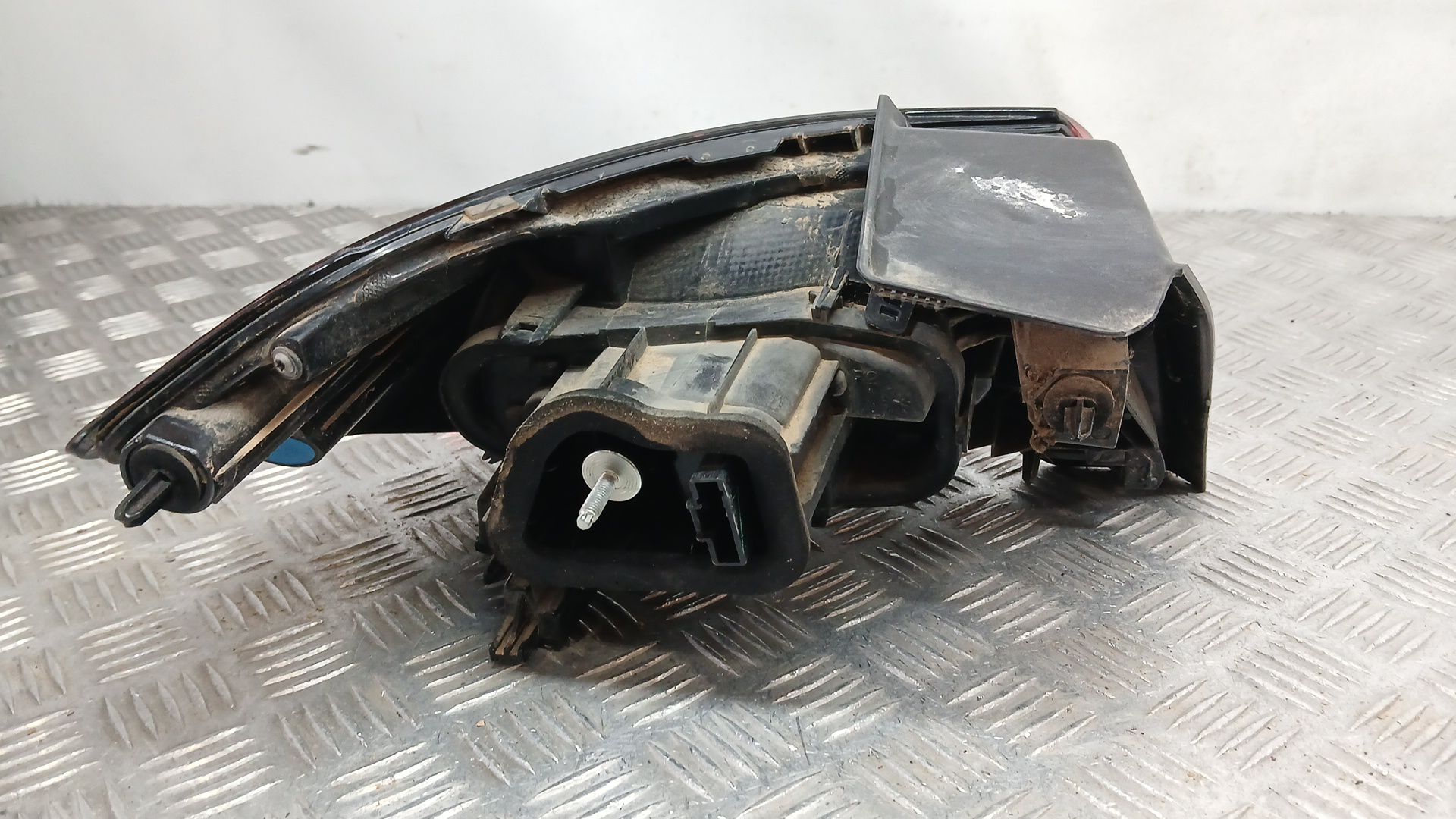 Piloto Trasero Derecho Exterior para Opel Corsa F (P2Jo)