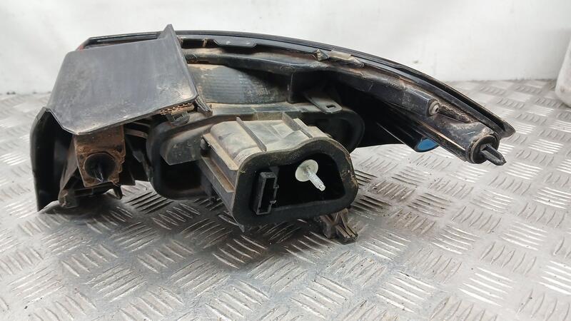Piloto Trasero Izquierdo Exterior para Opel Corsa F (P2Jo)