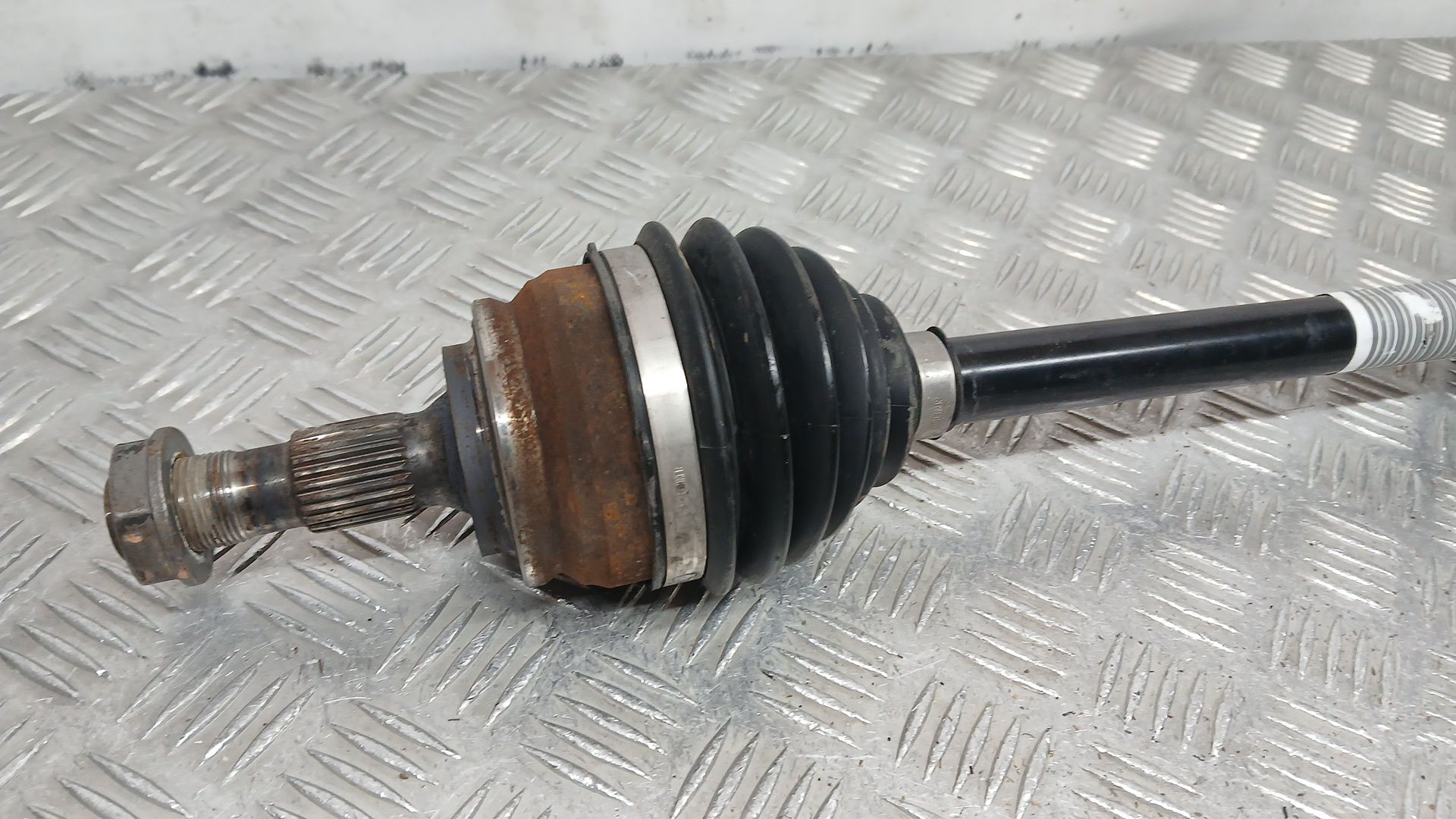Transmision Delantera Izquierda para Opel Corsa F (P2Jo)