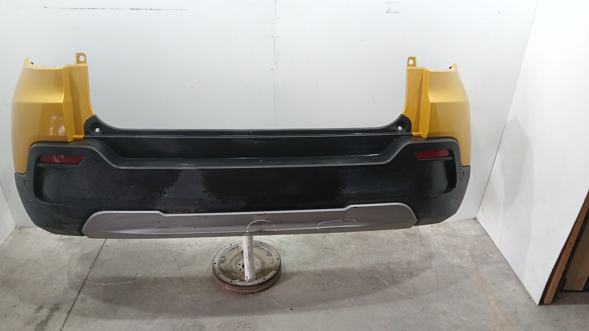 Paragolpes Trasero para Jeep Avenger (J2)