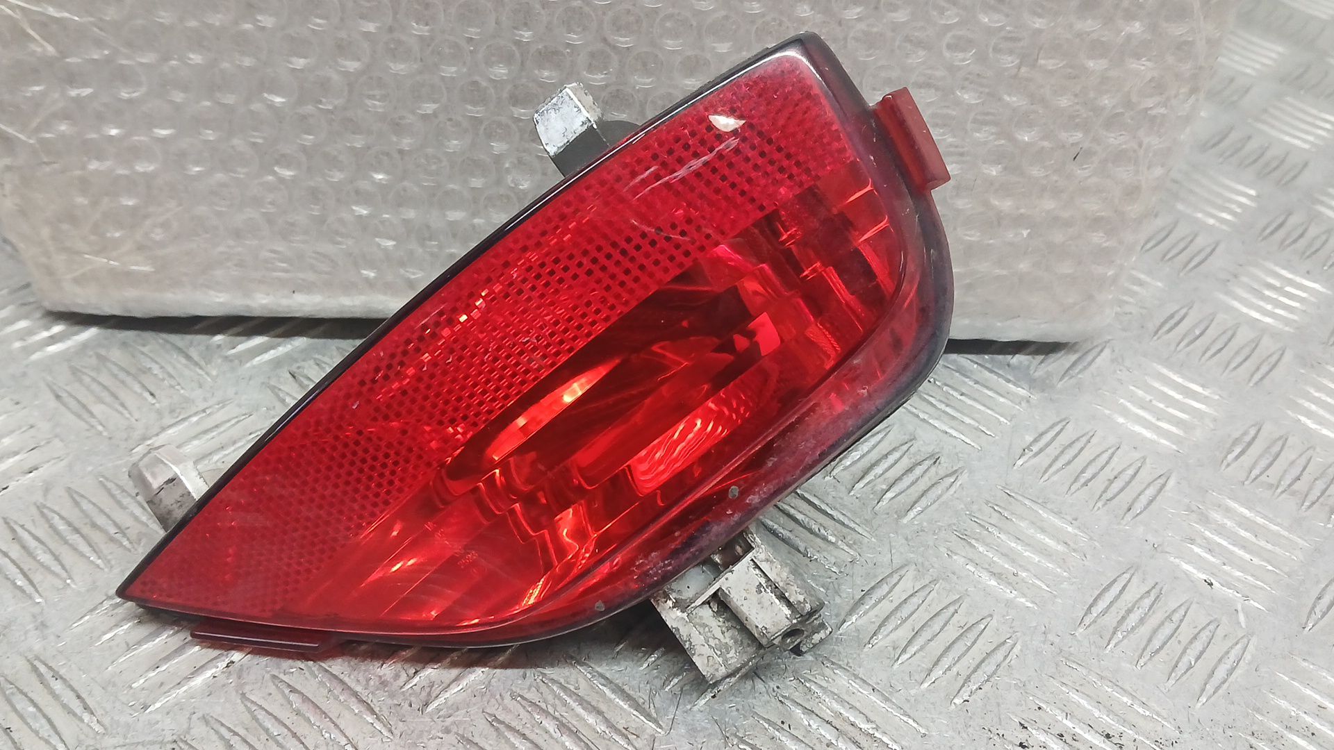 Piloto Trasero Derecho Paragolpes para Renault Laguna Iii (Bt0/1)