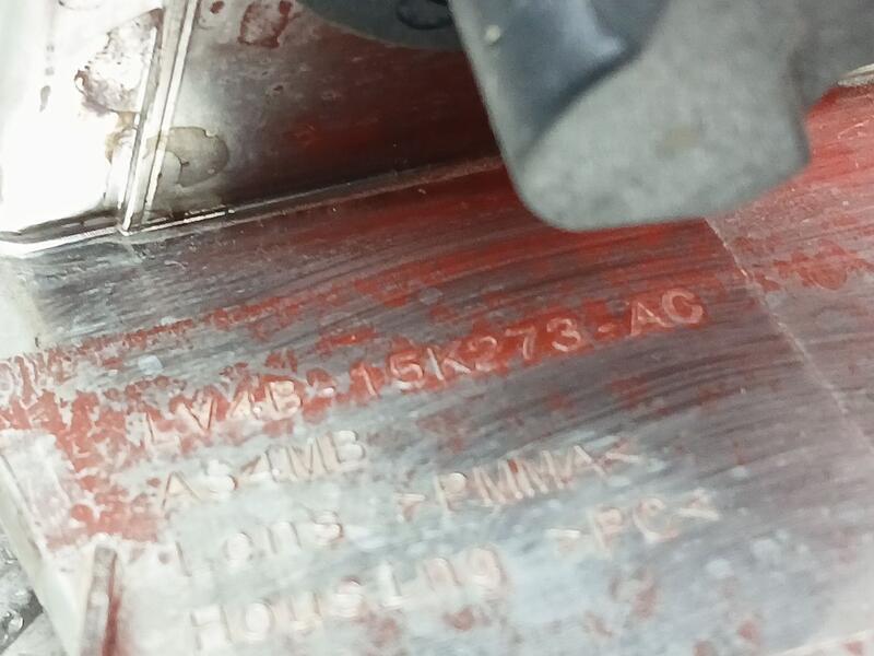 Piloto Trasero Izquierdo Paragolpes para Ford Kuga Iii (Dfk)