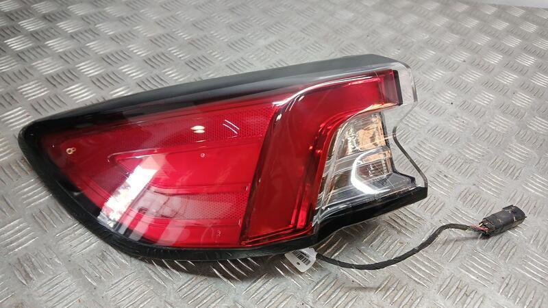 Piloto Trasero Izquierdo Exterior para Ford Kuga Iii (Dfk)