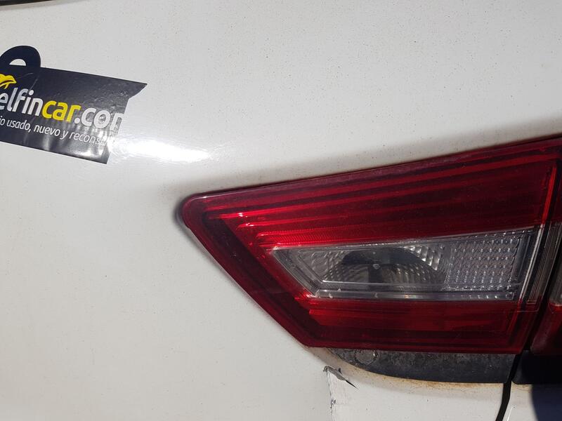 Piloto Trasero Derecho Interior para Renault Clio Iv (Bh_)
