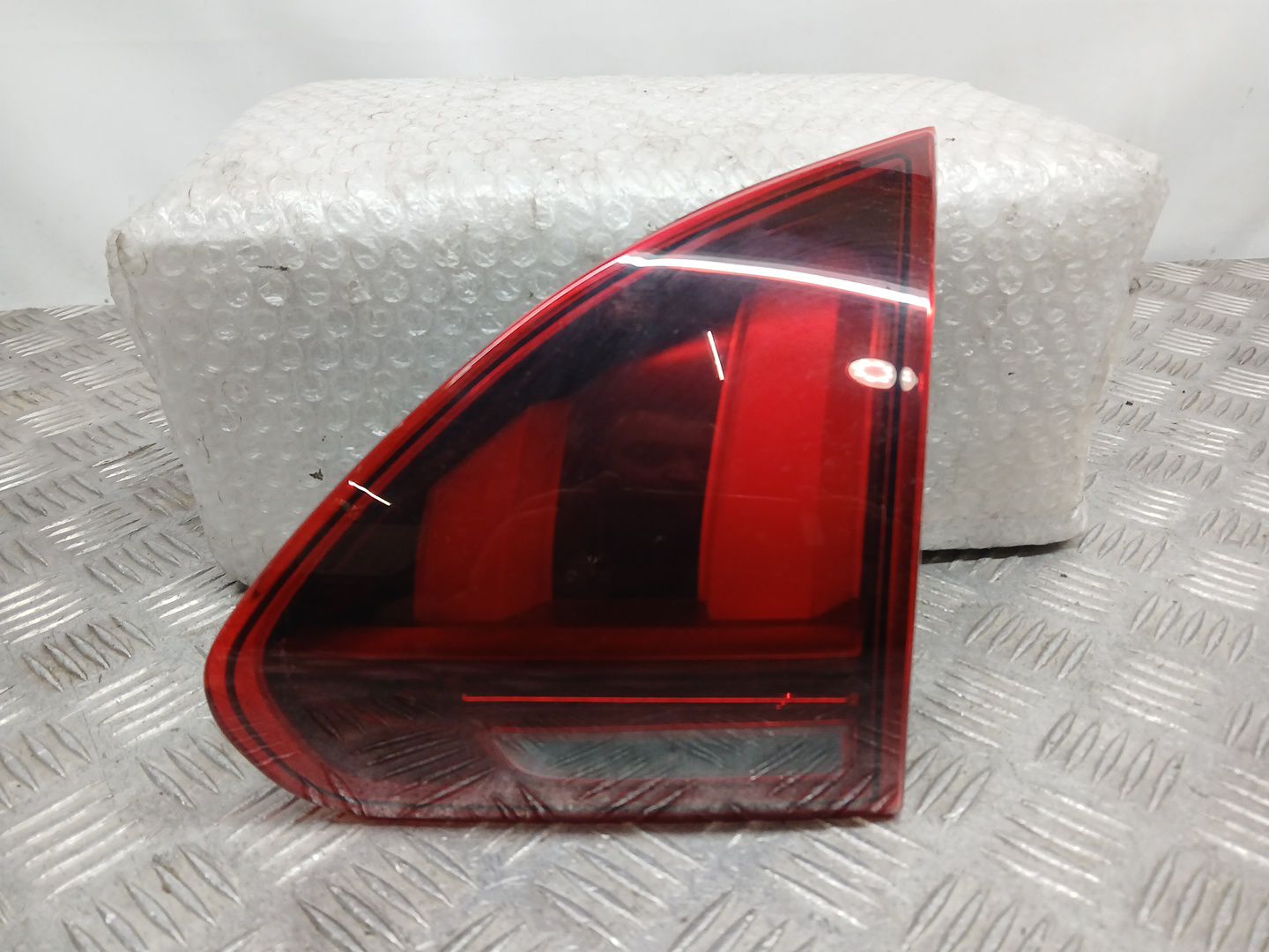 Piloto Trasero Derecho Interior para Peugeot 2008 I (Cu_)