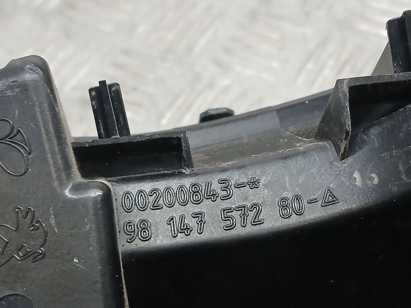 Piloto Trasero Derecho Interior para Peugeot 2008 I (Cu_)