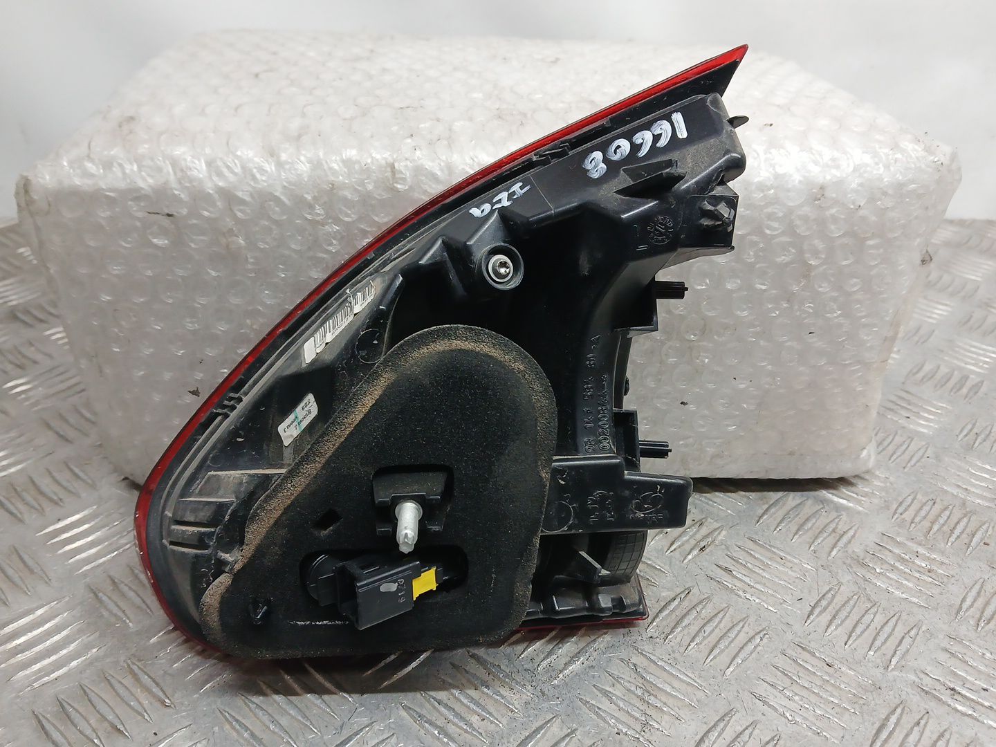 Piloto Trasero Izquierdo Interior para Peugeot 2008 I (Cu_)