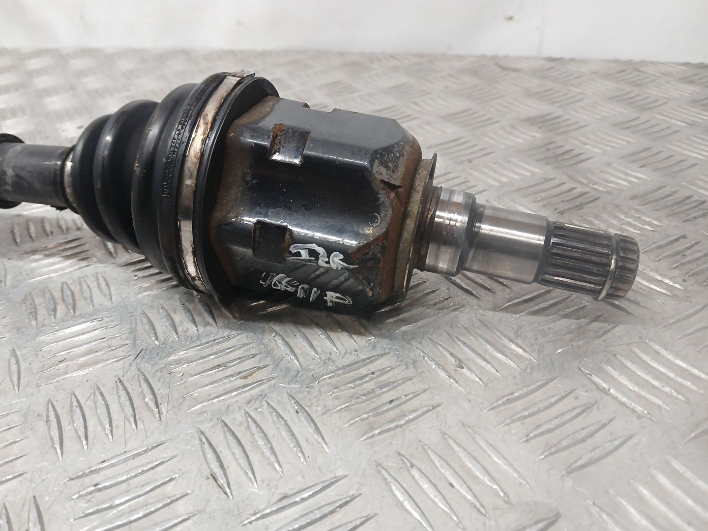 Transmision Delantera Izquierda para Toyota Corolla (_E12_)