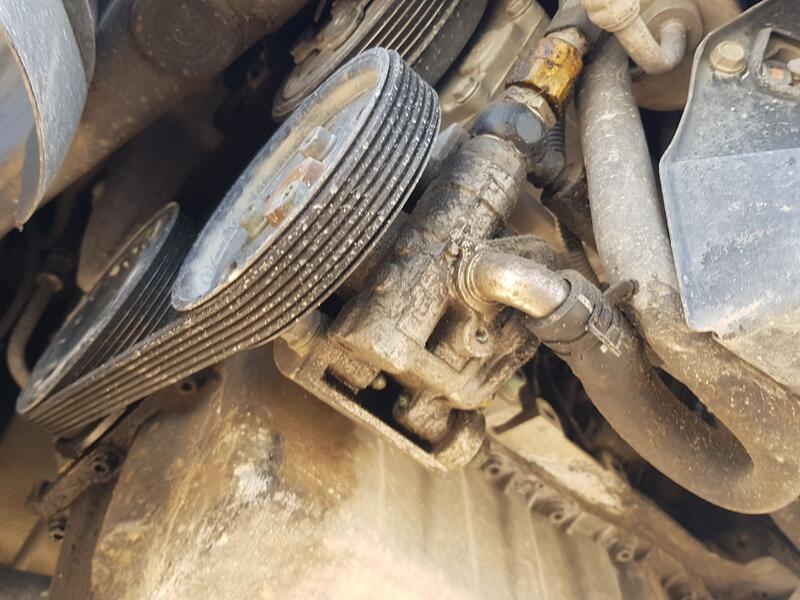 Bomba Direccion para Seat Leon (1M1)