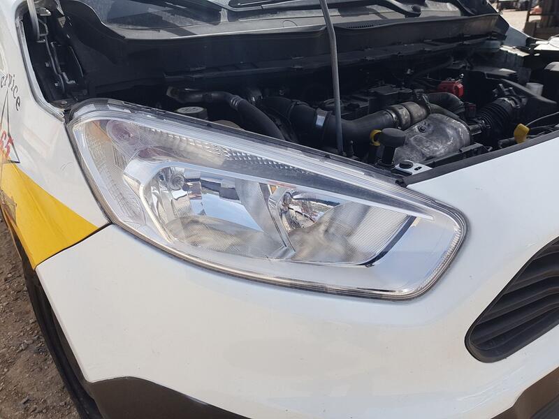 Faro Derecho para Ford Transit Courier B460 Furgoneta/Monovolumen