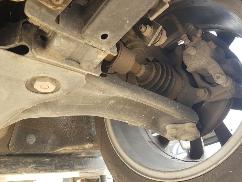 Brazo Suspension Inferior Delantero Izquierdo para Renault Megane Iv Hatchback (B9A/M/N_)