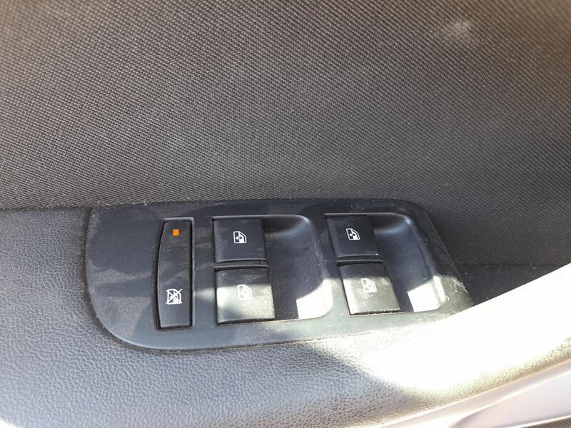 Mando Elevalunas Delantero Izquierdo para Opel Zafira Tourer C (P12)