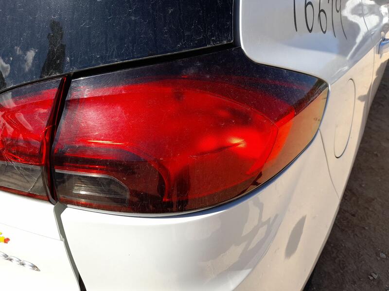 Piloto Trasero Derecho Exterior para Opel Zafira Tourer C (P12)