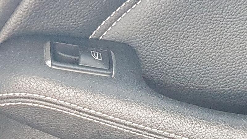 Mando Elevalunas Trasero Derecho para Mercedes-Benz Clase B Sports Tourer (W246, W242)