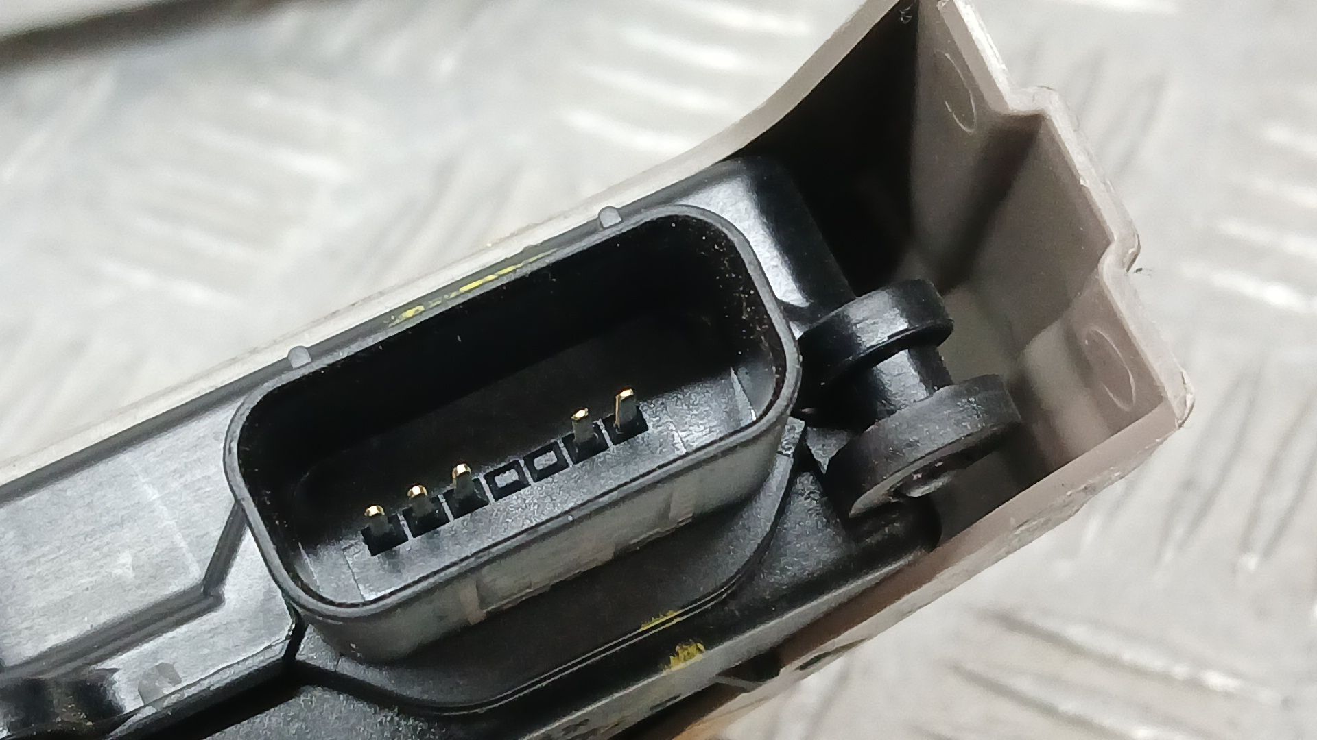 Cerradura Puerta Delantera Izquierda para Kia Ceed (Cd)