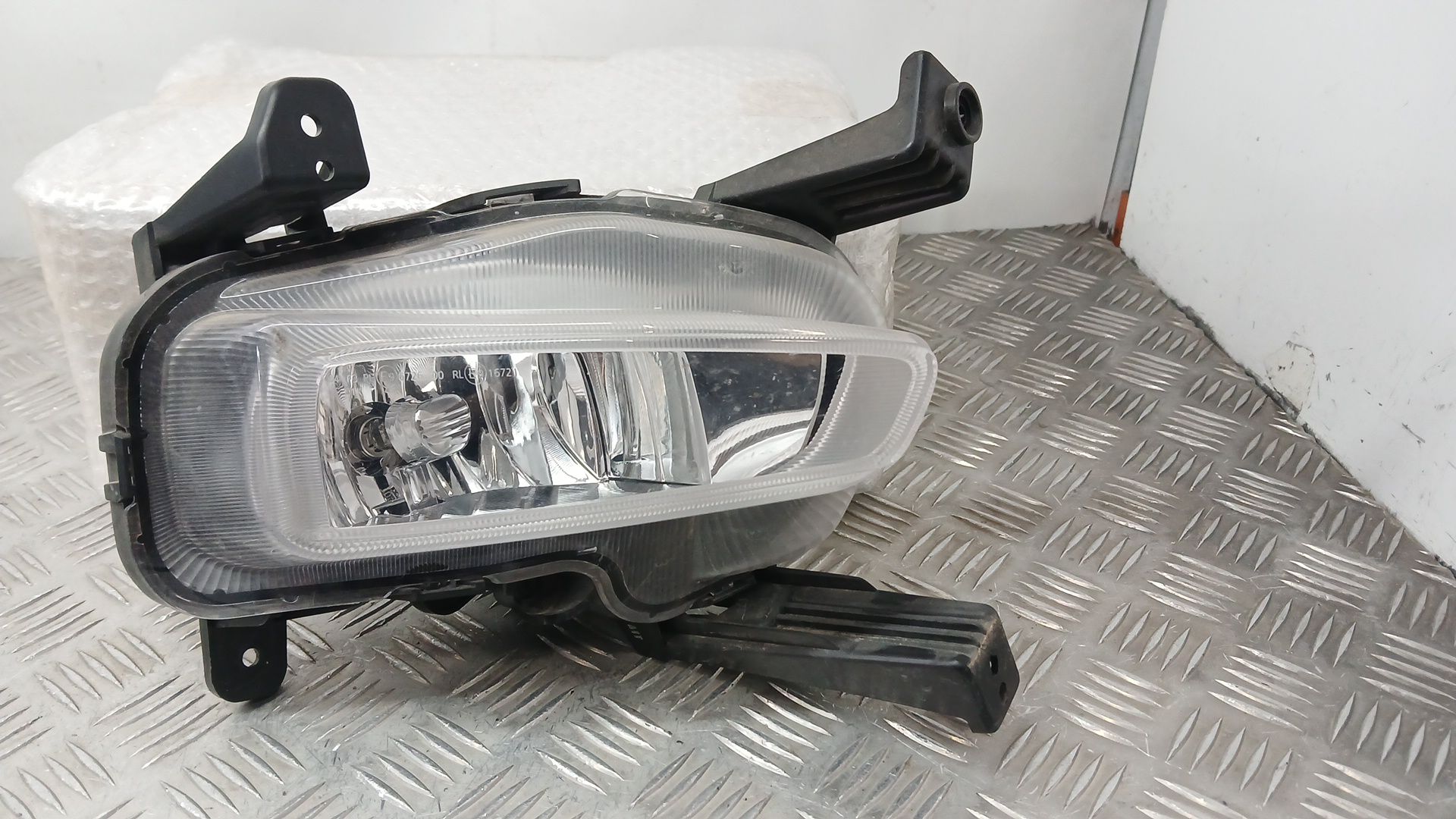 Faro Antiniebla Derecho para Kia Ceed (Cd)