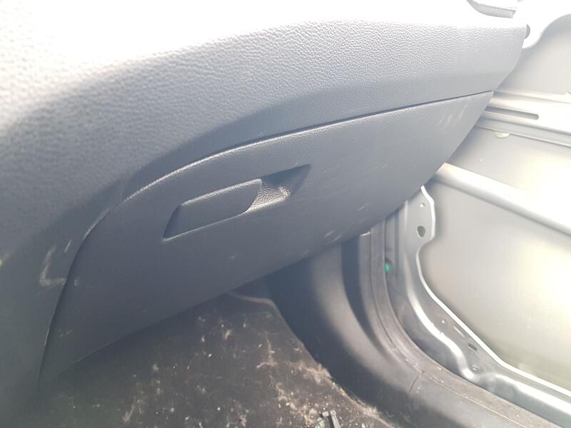 Guantera para Kia Ceed (Cd)