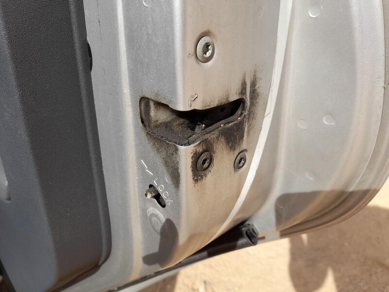 Cerradura Puerta Trasera Derecha para Mitsubishi Colt Vi (Z3_A, Z2_A)