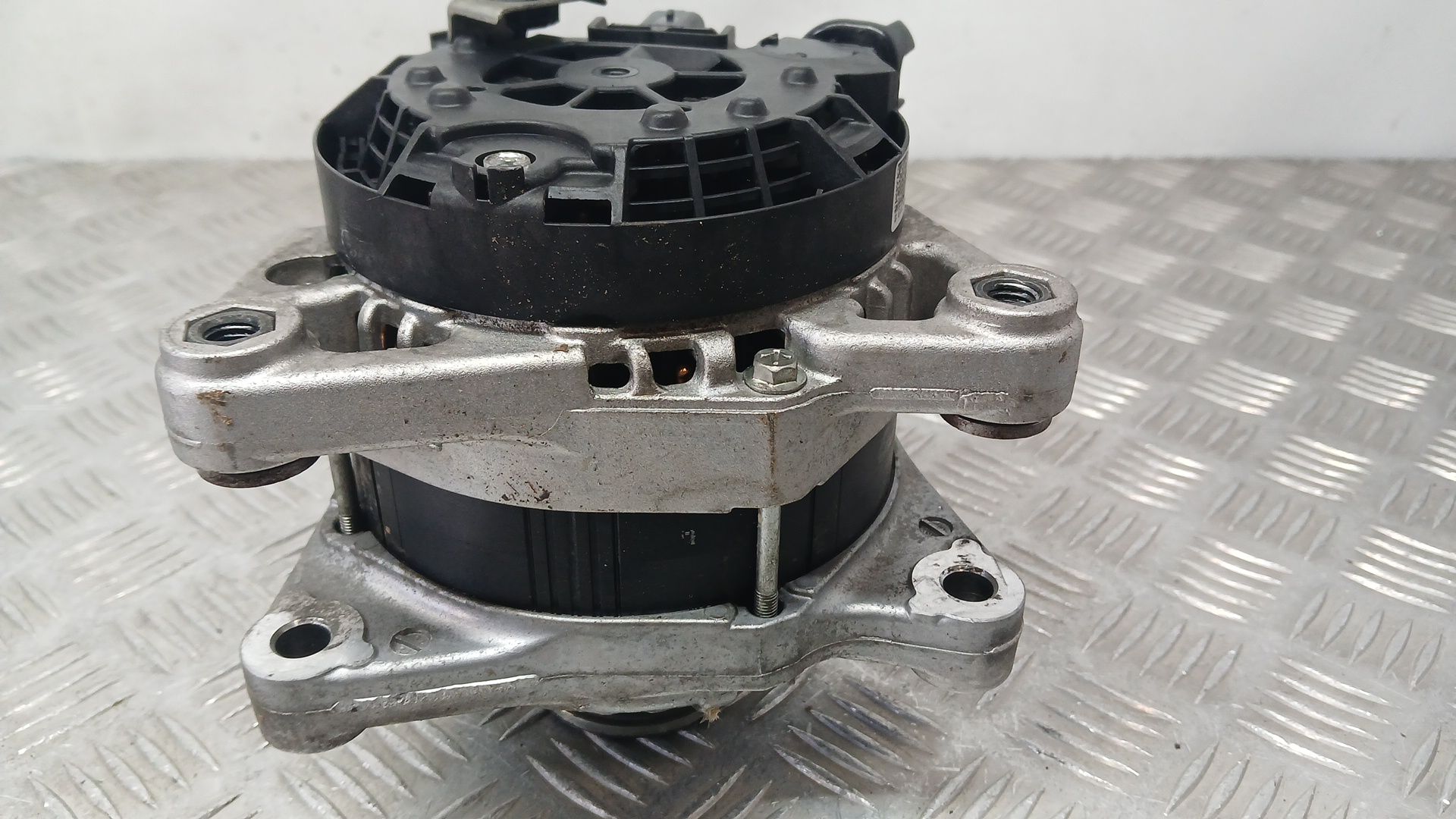 Alternador para Opel Combo Furgoneta/Monovolumen (K9)