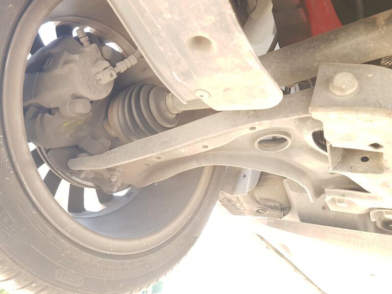 Brazo Suspension Inferior Delantero Derecho para Seat Ibiza Iv (6J5, 6P1)