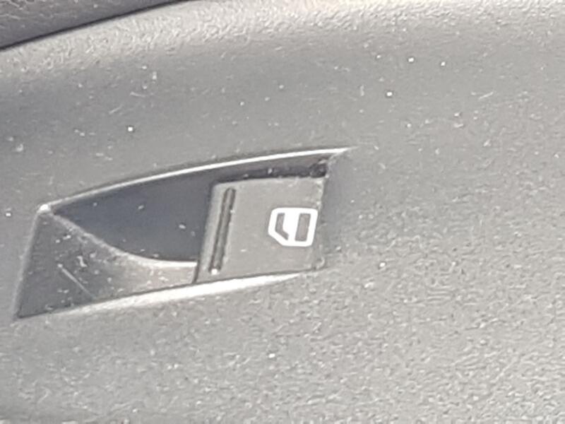 Mando Elevalunas Delantero Derecho para Seat Ibiza Iv (6J5, 6P1)