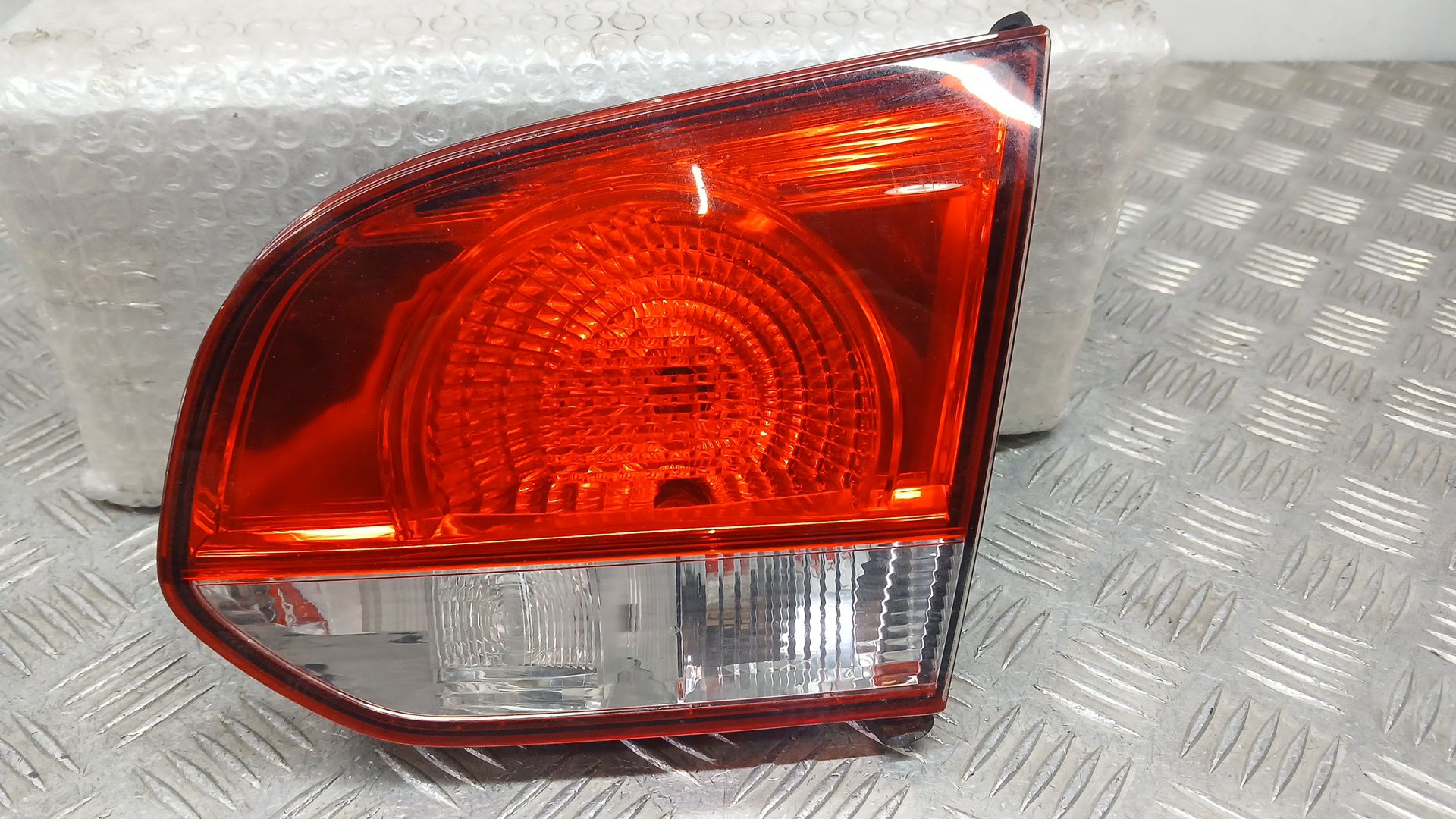 Piloto Trasero Derecho Interior para Volkswagen Golf Vi (5K1)