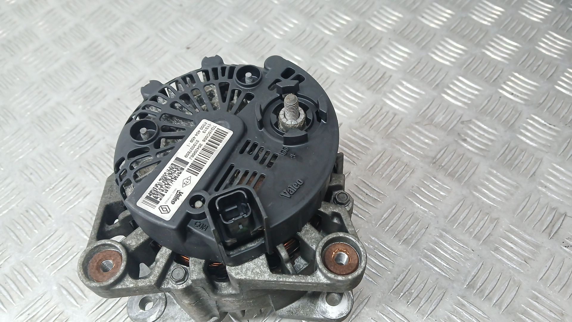 Alternador para Opel Vivaro A Furgoneta (X83)