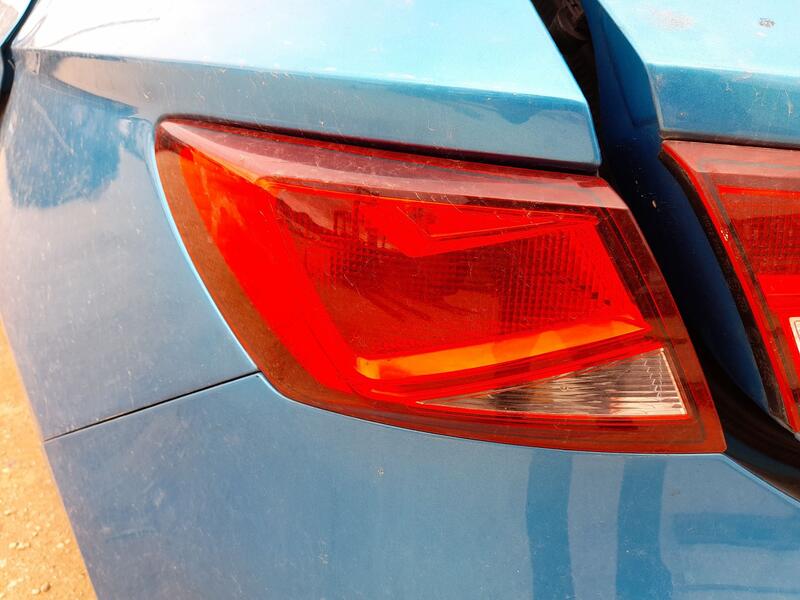 Piloto Trasero Izquierdo Exterior para Seat Leon (5F1)