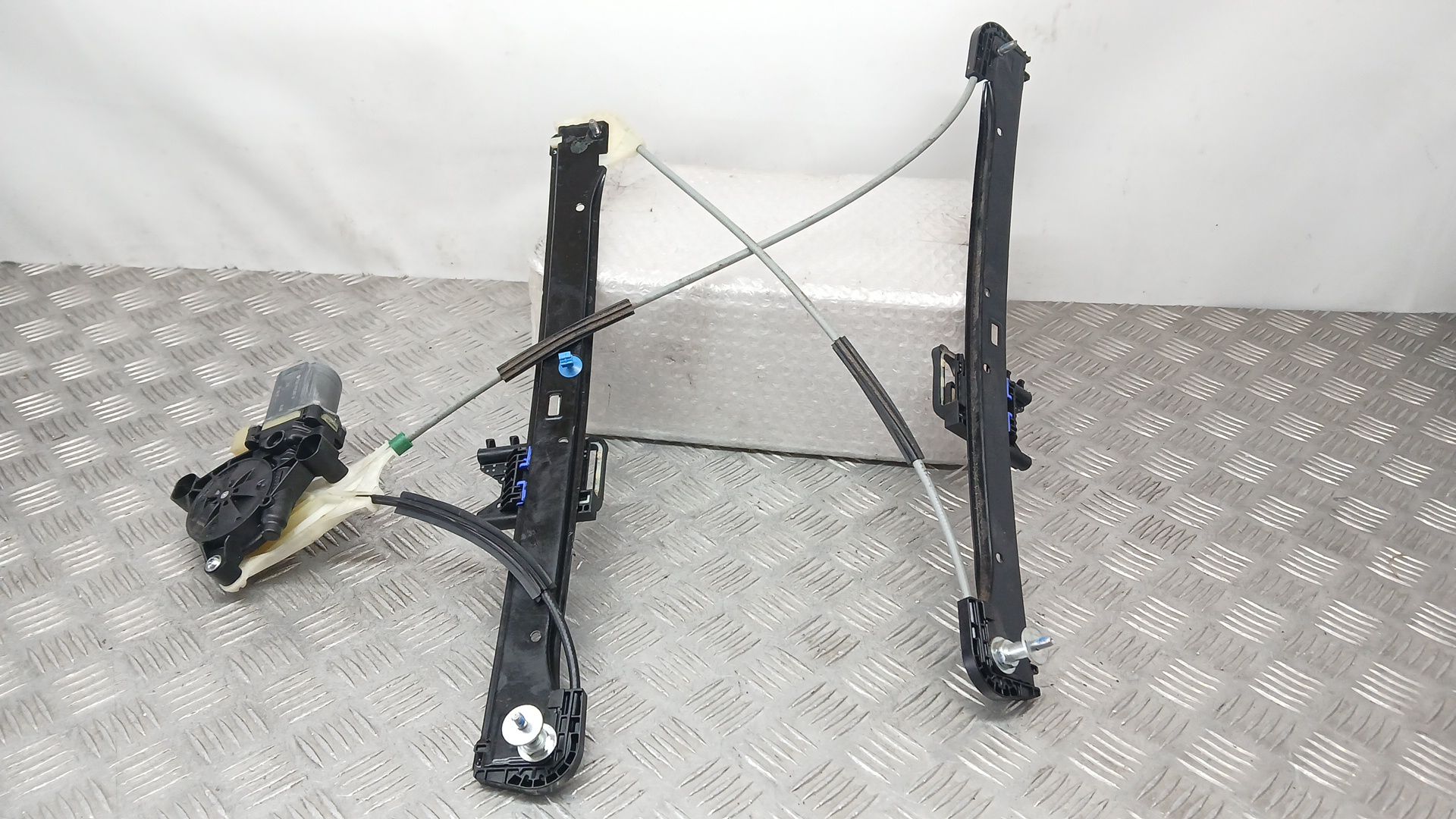 Elevalunas Delantero Derecho para Audi A3 Sportback (8Va, 8Vf)