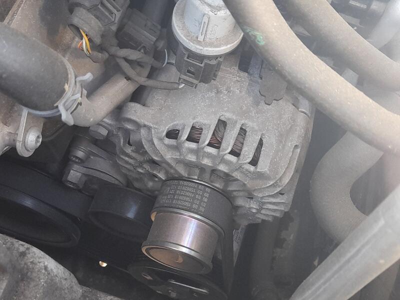 Alternador para Volkswagen Tiguan (Ad1, Ax1)