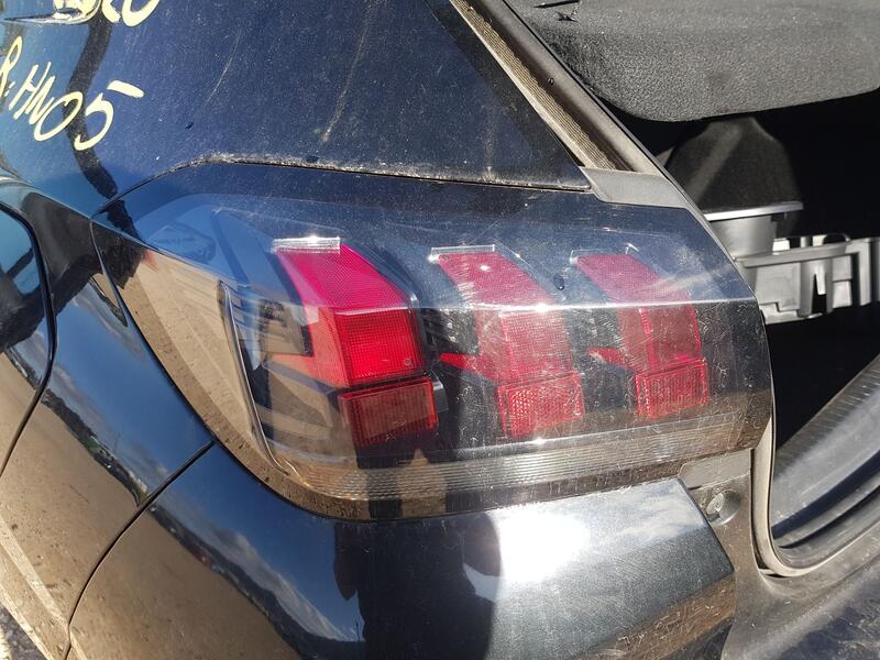 Piloto Trasero Izquierdo para Peugeot 208 Ii (Ub_, Up_, Uw_, Uj_)