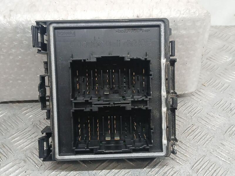 Caja Reles / Fusibles para Ford Focus Turnier