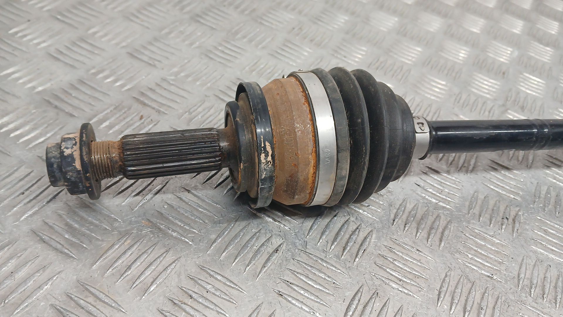 Transmision Delantera Izquierda para Kia Stonic (Yb)