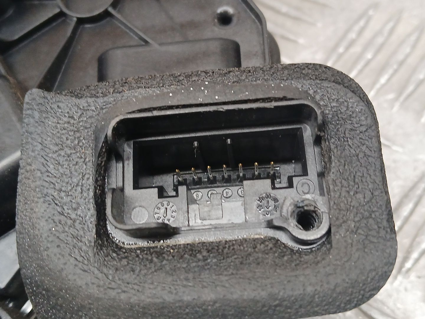 Cerradura Puerta Delantera Izquierda para Seat Leon (5F1)