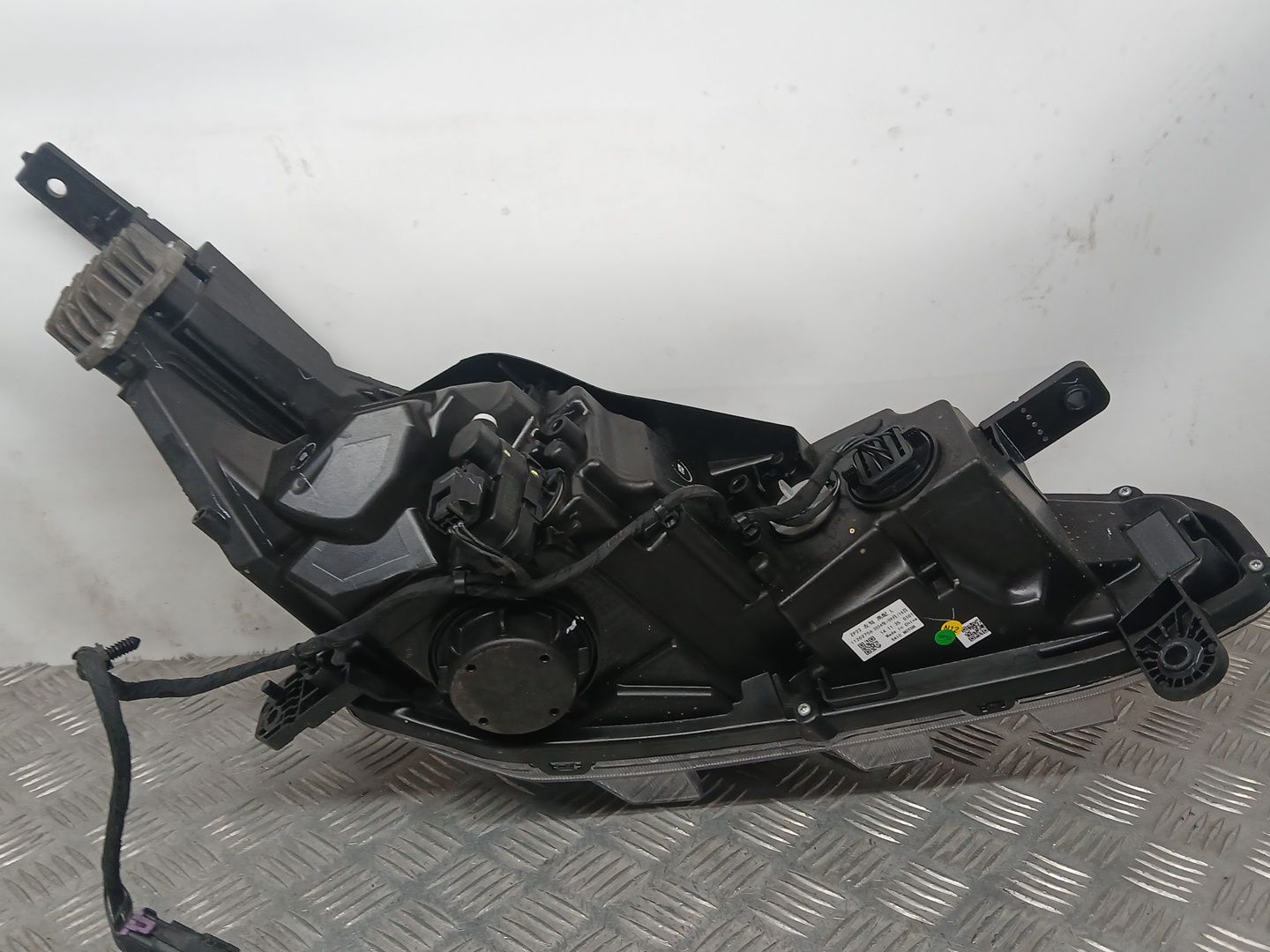 Faro Izquierdo para Mg Mg 3 (5Lfp)
