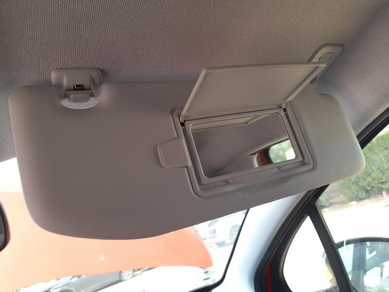 Parasol Derecho para Peugeot 208 I (Ca_, Cc_)