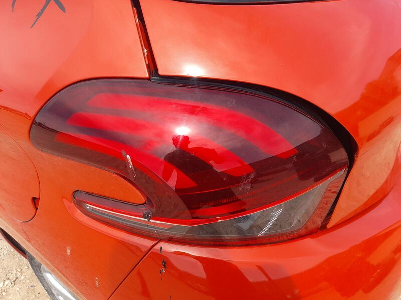 Piloto Trasero Izquierdo para Peugeot 208 I (Ca_, Cc_)