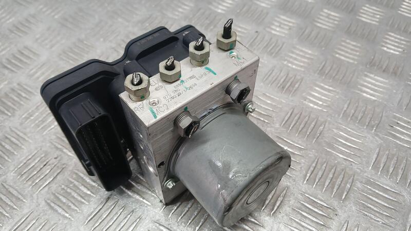 Abs para Lynk & Co 01