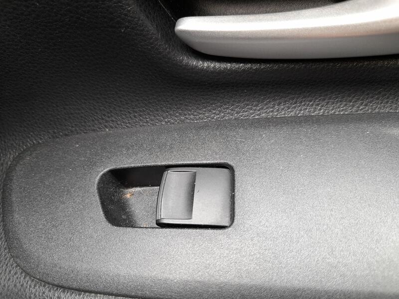 Mando Elevalunas Delantero Derecho para Toyota Aygo X (_B7_)