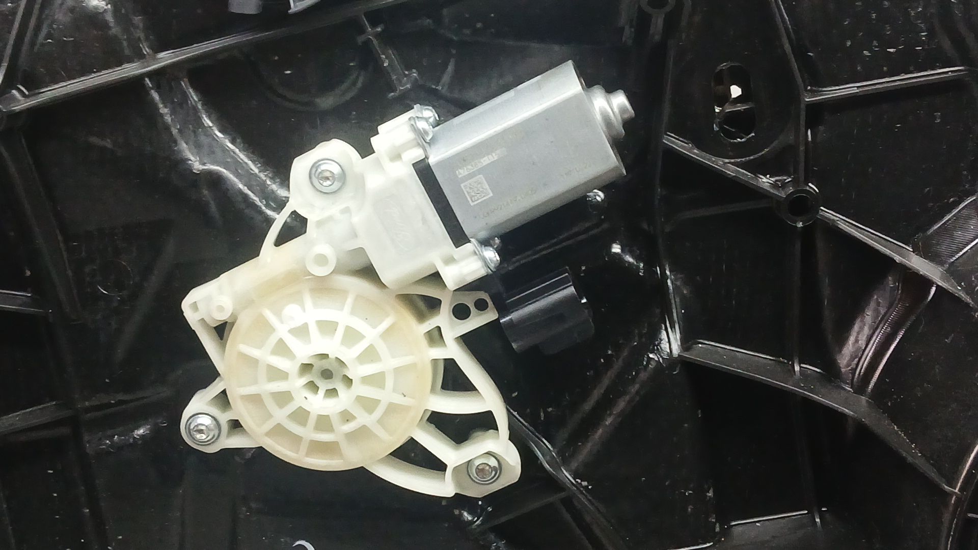 Elevalunas Delantero Izquierdo para Ford Focus Iv (Hn)