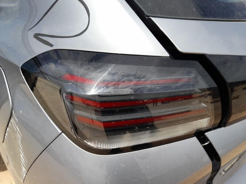 Piloto Trasero Izquierdo para Peugeot 208 Ii (Ub_, Up_, Uw_, Uj_)