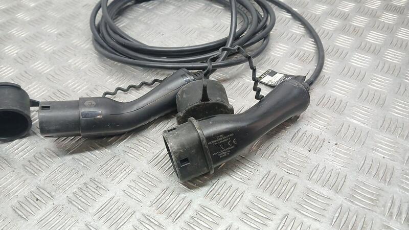 Cable para Lynk & Co 01