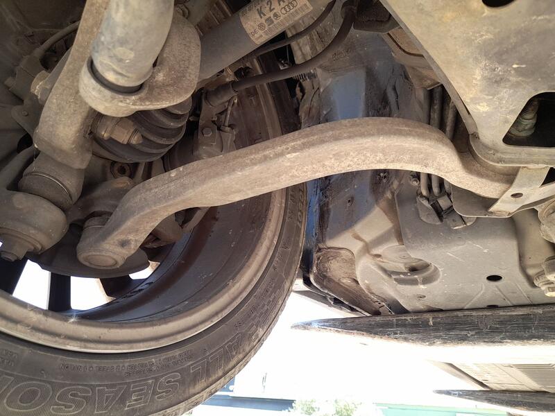 Brazo Suspension Inferior Delantero Derecho para Seat Exeo (3R2)