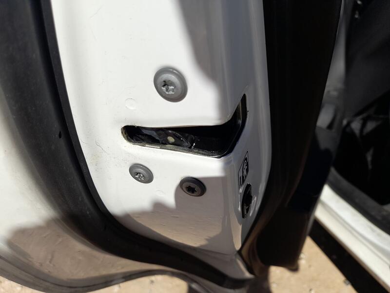 Cerradura Puerta Trasera Izquierda para Toyota Yaris (_P13_)