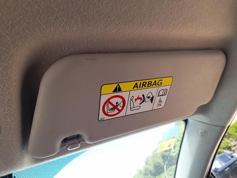 Parasol Derecho para Toyota Yaris (_P13_)